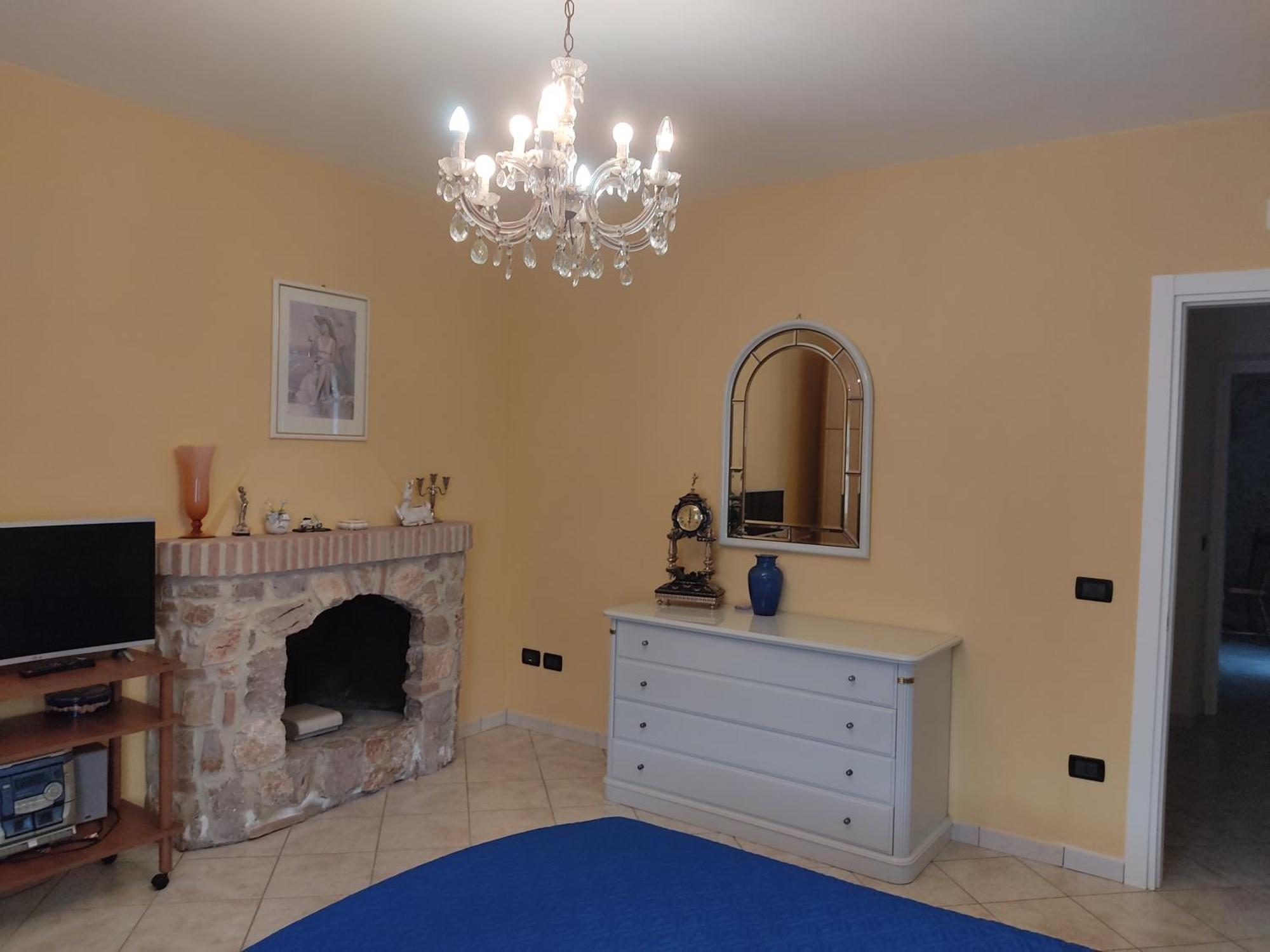 Appartamento In Collina Fondi Bagian luar foto